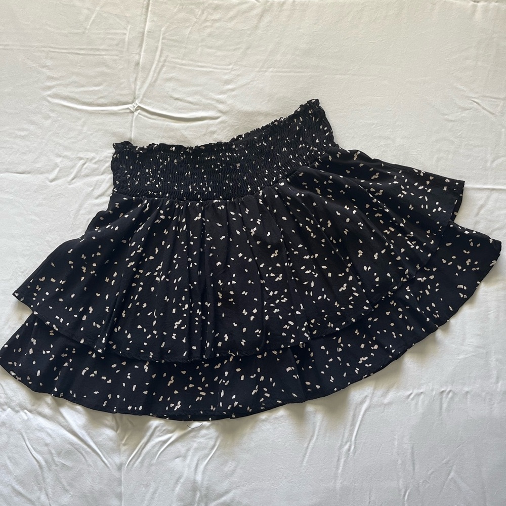 CLEARANCE Altar'd State Black + White Speckled Ruffle Tiered Mini Skirt (Medium)